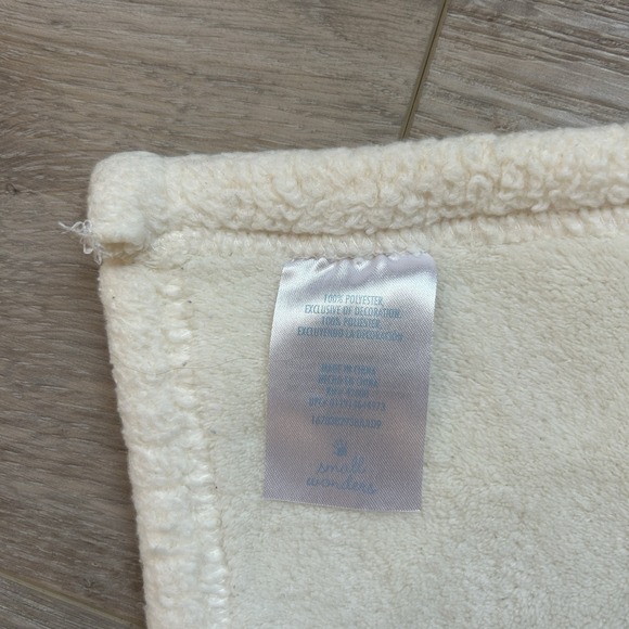 Small Wonders‎ Yellow Butterfly Ladybug Flower Embroidered Blanket 30x40in - Picture 6 of 7